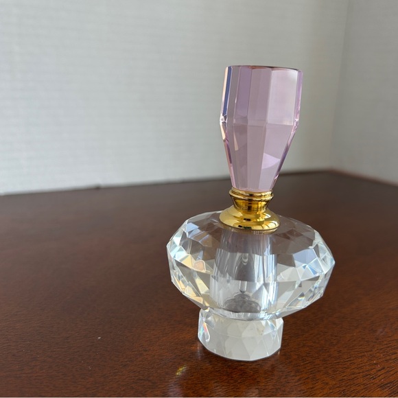 Perfume Scent Bottle with stopper Pink Top Refillable - Picture 4 of 7